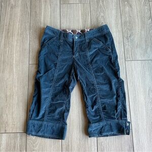 Athleta Corduroy Capri Shorts Pants Size 8